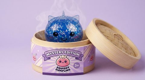 Squishy Dumpling Jednorożec Mystery Glitter w bambusowym koszyku